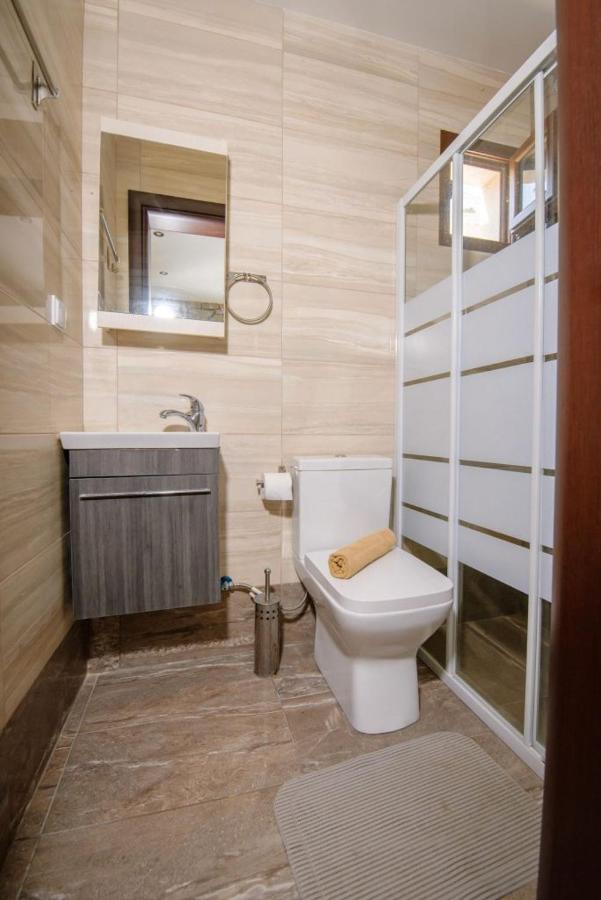 Stone Suites Pefkochori Buitenkant foto